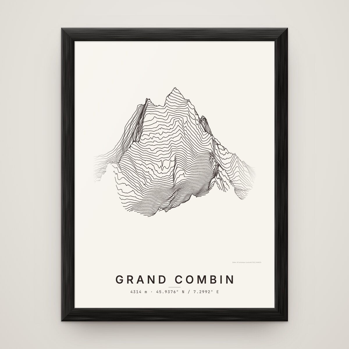 Grand Combin Poster im Rahmen Schwarz an der Wand
