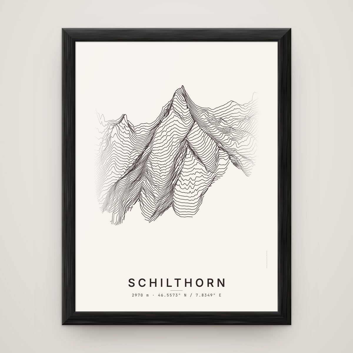 Schilthorn Poster im Rahmen Schwarz an der Wand
