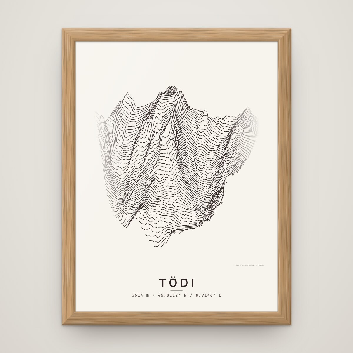 Tödi Poster im Rahmen Eiche an der Wand